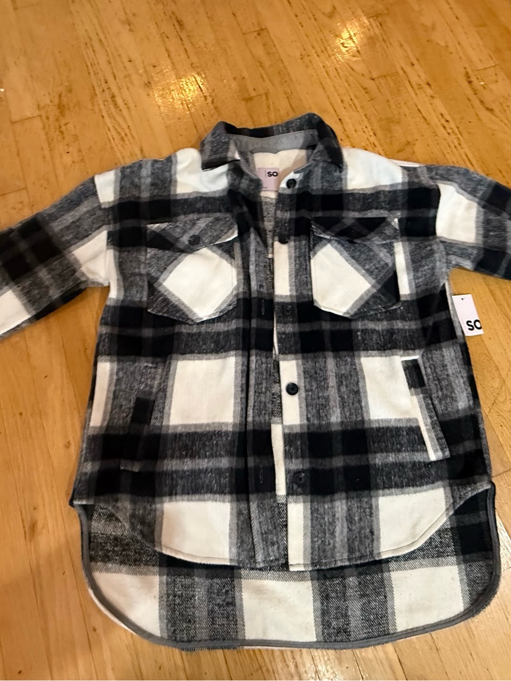 NWT Size M oversized  SO Black and White Plaid Button-Front Shacket